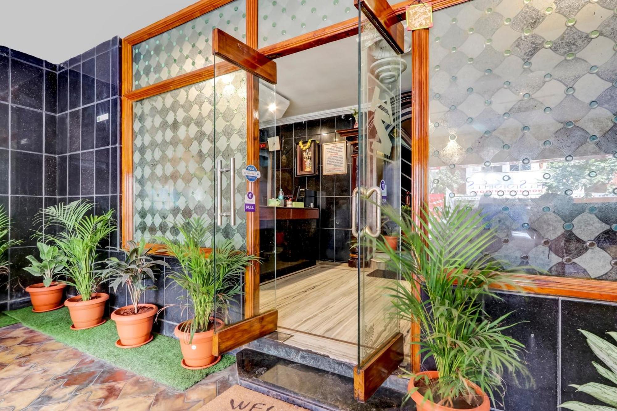 Hotel O Hanuman Pet Near Railway Station Vijayawāda المظهر الخارجي الصورة