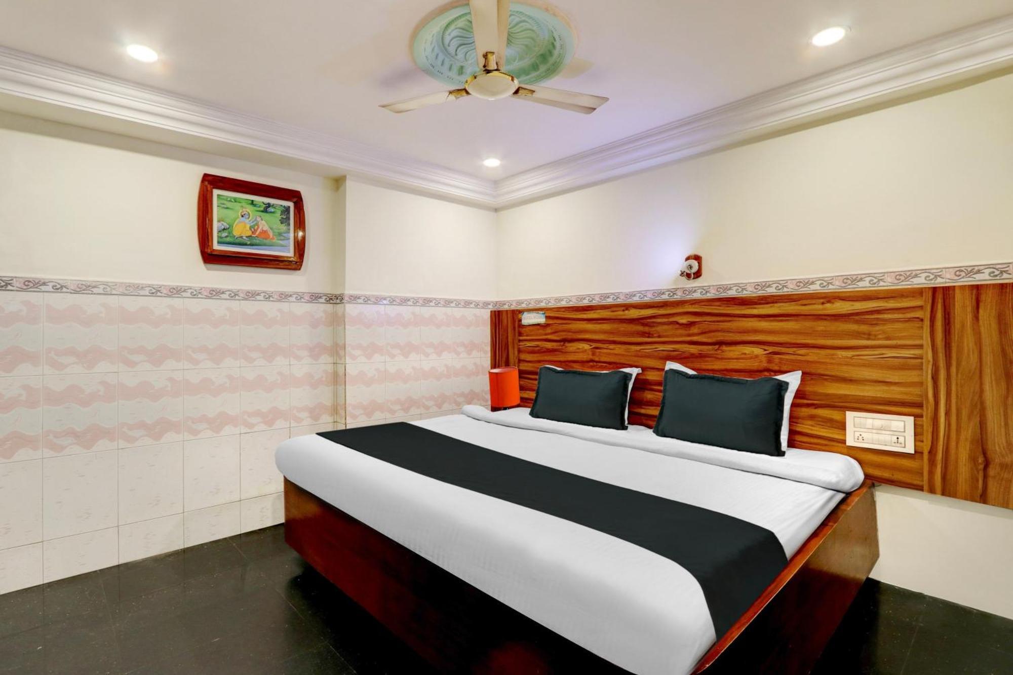 Hotel O Hanuman Pet Near Railway Station Vijayawāda المظهر الخارجي الصورة