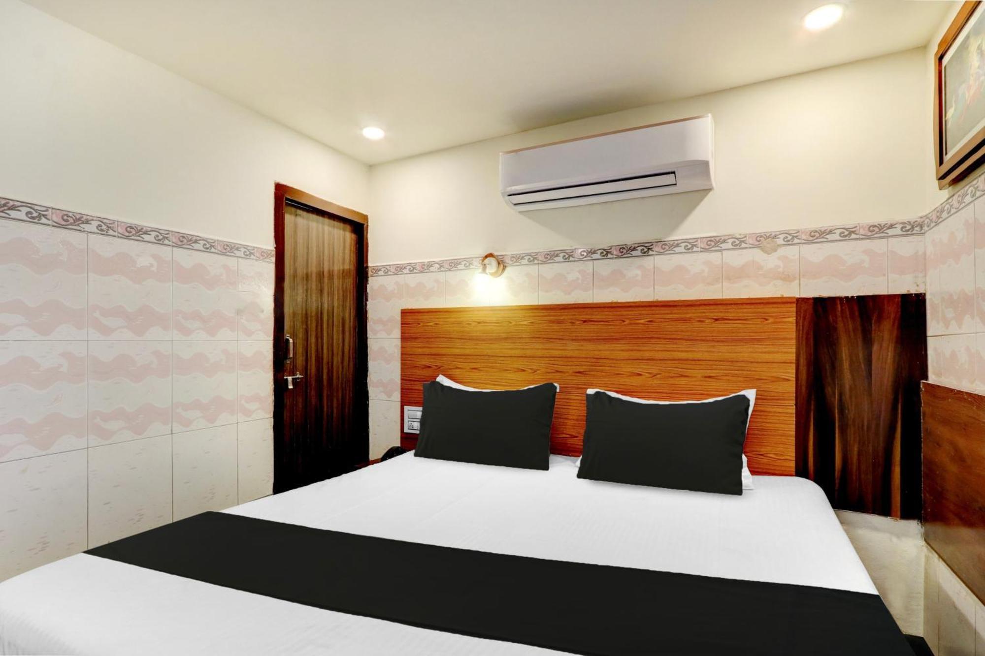 Hotel O Hanuman Pet Near Railway Station Vijayawāda المظهر الخارجي الصورة